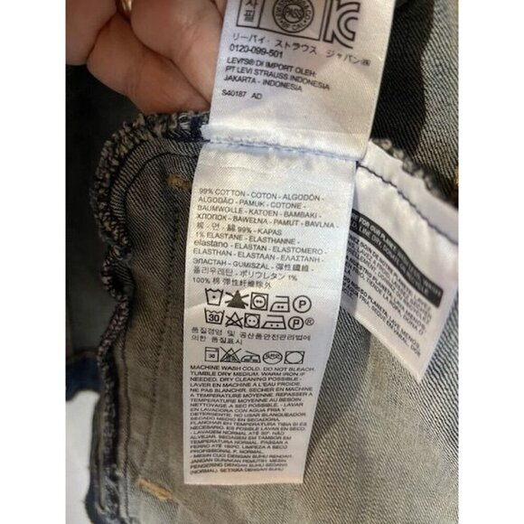 Levi Strauss & Co. Women's Denim Jacket Size‎ S - Classic Style Lightweight - Picture 5 of 14